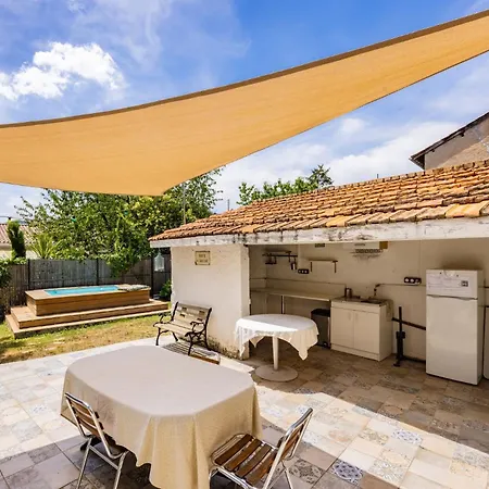 Holiday home La Maison Rubis - Demeure Familiale Avec Piscine Gaillac